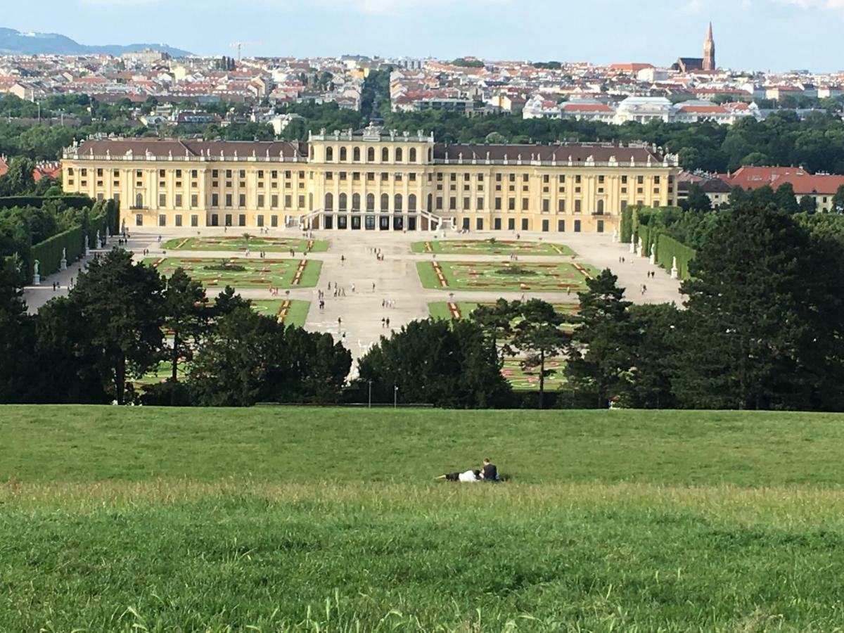 Apartamento Schoen Wohnen Naehe Schoenbrunn Viena Exterior foto